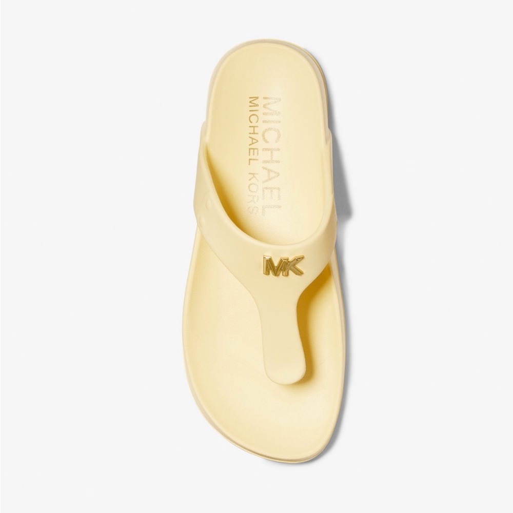 MICHAEL MICHAEL KORS
Linsey Logo Rubber T-
Strap Sandal